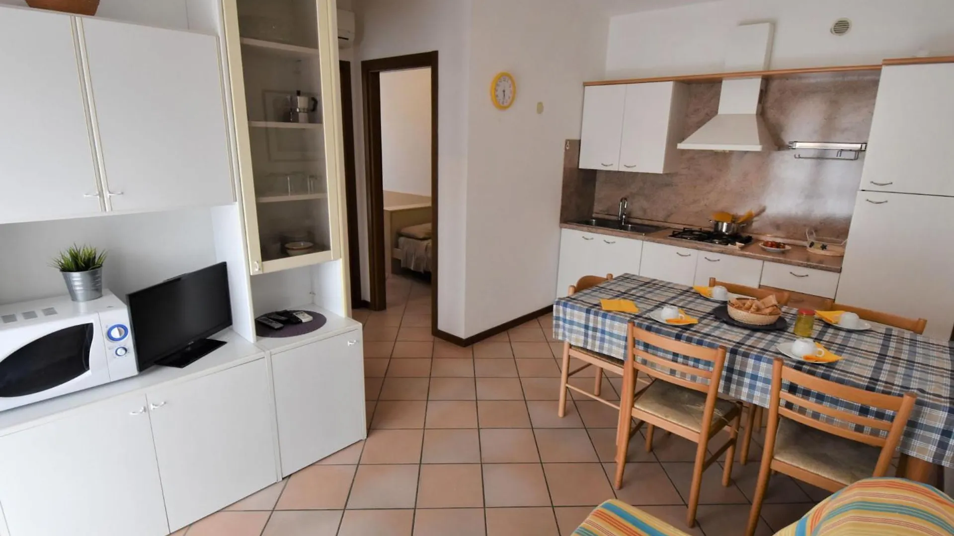 Apartment Mediterraneo-16 By Interhome Rosapineta